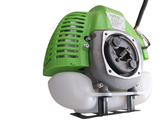 Motocoasa pe benzina cu accesorii incluse, 4.2 kW, 5.6HP, 52 CC, 9000 RPM
