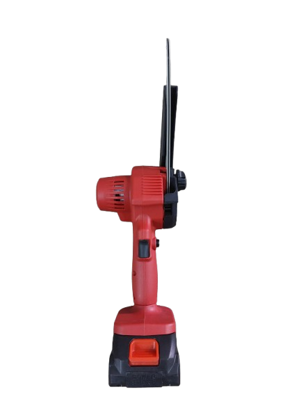 Minidrujba electrica cu lant, 6 inch cu 2 acumulatori, rosie ieto
