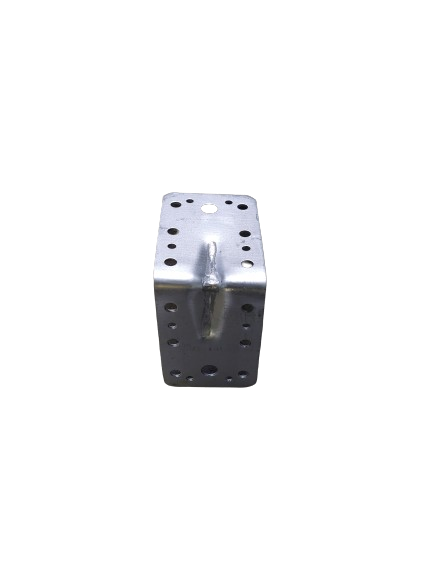Coltar metalic cu ranforsare 90 x90 x 65 Grosime 2 mm