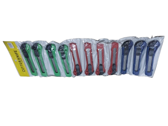 Set 12 cuttere multicolor