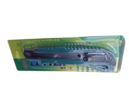 Cutter verde, 16 cm cu lama metalica