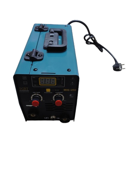 Aparat sudura cu afisaj digital, MIG-250, cu electrozi si sarma, accesorii incluse